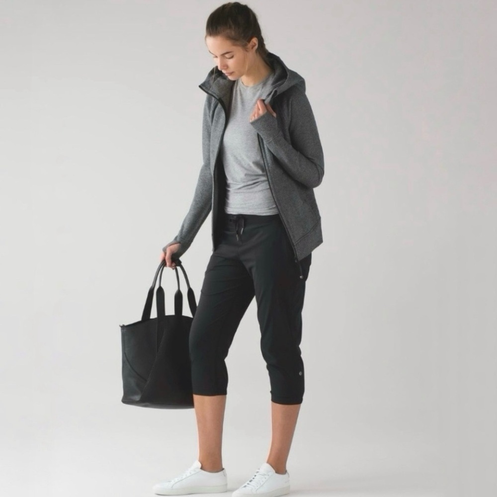 Lululemon Dance Studio Crop II 20” Unlined Lightweight Performance Pant Black 4